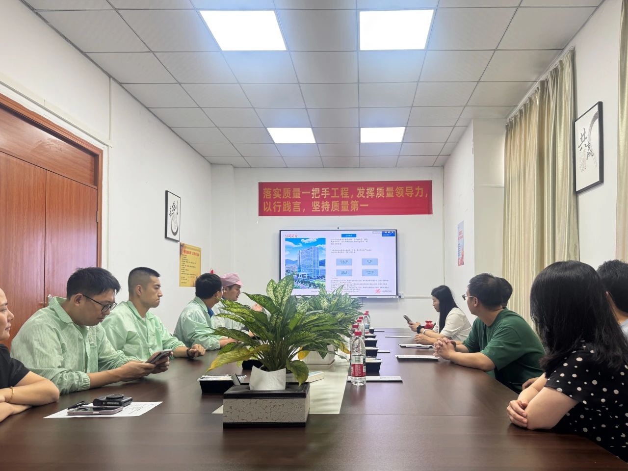 走進華為丨搭建優(yōu)質溝通平臺 共探寧夏數字能源新未來