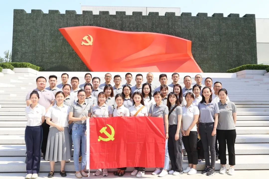 銘記奮斗歷程 擔當歷史使命 | 中建材信息技術(shù)黨總支組織赴黨史展覽館開展主題黨日學習活動